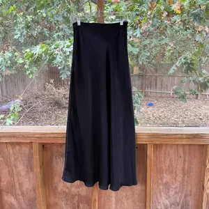 NA-KD Women's Black Satin Floor Length Maxi Skirt Size S/M EU 36 thumbnail 5