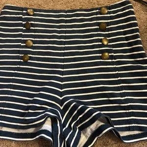 Abercrombie‎ & fitch striped shorts 0 thumbnail 4