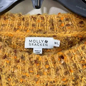 Molly Bracken medium/large yellow sweater‎ thumbnail 3