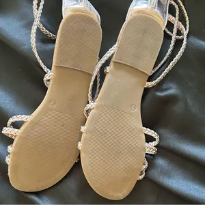 Xappeal Women's Braided Sandals - Gold size 9M GREAT SHAPE! Like New thumbnail 3