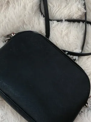 Michael Kors Crossbody thumbnail 2