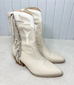 Altar'd State Cream Fringe Western‎ Ankle Boots Size 7 thumbnail 1
