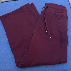 Lululemon burgundy sweatpants  thumbnail 1
