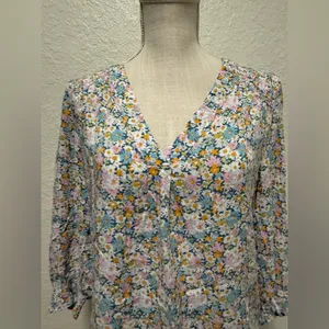 CYNTHIA ROWLEY Floral V-Neck Blouse - Multicolor P2P: 19" thumbnail 2