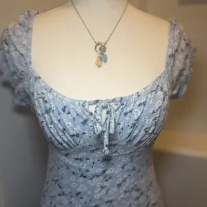 Sky‎ & Sparrow Blue Floral Embroidered Puff Sleeve Mini Dress Cottagecore Square thumbnail 2