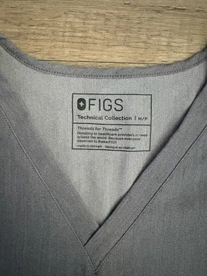 Figs Caterina One Pocket Scrub Top in Graphite Sz M / P thumbnail 3