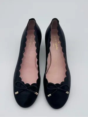 Kate Spade New York Yasmin Scalloped Block Heel Pumps Black Leather Size 6.5 thumbnail 2