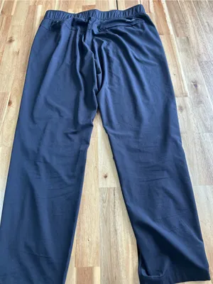 Eddie Bauer Black Pull On Pants Women’s Small Stretch Travel Casual Pants thumbnail 6
