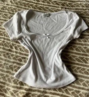 white bow short thumbnail 1