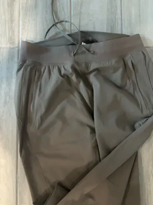 Lululemon license to train high rise‎ pant in nomad size 8 thumbnail 8