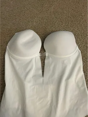 cd01 A10 Size small white bodysuit missing straps body contouring thumbnail 3