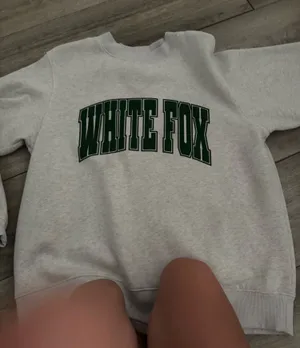 White Fox Boutique thumbnail 1
