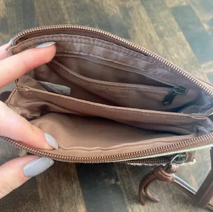 Wristlet / /wallet Brown thumbnail 5