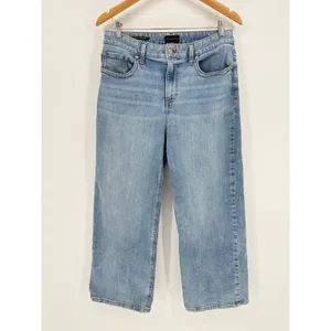 Talbots Wide Leg Crop Jean Womens‎ Size 8 Blue Montecito Wash Denim High Rise thumbnail 2