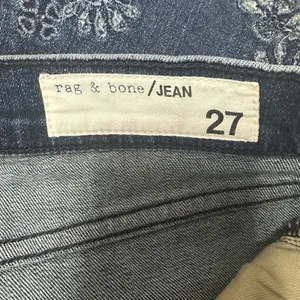 Rag & Bone Womens Jeans Size 27 10 Inch Crop Flare Blue Indigo Embroidered Hem‎ thumbnail 6