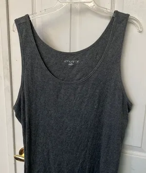 FINAL MARKDOWN Ava and Viv tank top 3x thumbnail 1