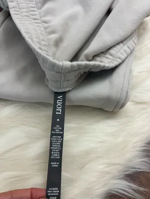 Vuori Sedona Wideleg Sweatpant Oat Milk Heather Side Slit Size M thumbnail 2