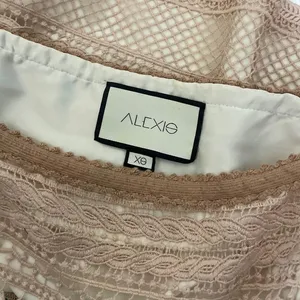 Revolve‎ ALEXIS Finn Lace Off Shoulder Top Blouse Blush Pink Silk Lacey X-Small thumbnail 11