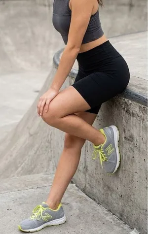 New Balance Grey & Yellow Running Shoes Sneakers Womens 10 Athletic Neutral thumbnail 1