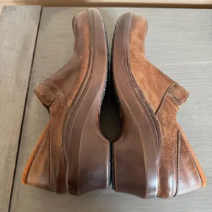 Ariat Shoes Womens 7 1/2 Brown Leather Santa Cruz Comfort Slip‎ On Clogs thumbnail 4