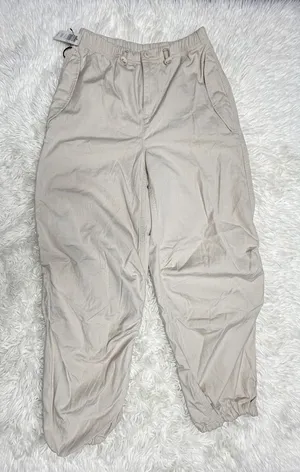 TNA cream cargo pants with adjustable waist and drawstring Tan Size XXS thumbnail 1