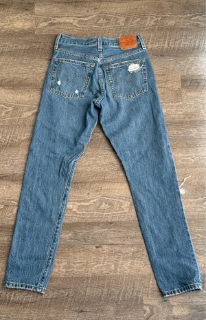 Levi's Dark wash jeans thumbnail 2