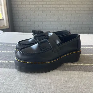 NWT Dr. Martens Adrian Quad Platform Loafers Size 10 Black Leather thumbnail 5