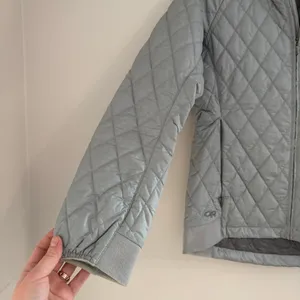 Outdoor Research Women's Eryn Hoody Quilted Puffer Coat‎ Jacket Size Medium thumbnail 3
