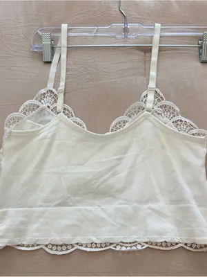 Lace Scallop Longline Bralette thumbnail 3