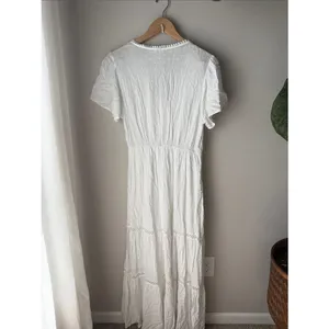 Knox Rose White Boho Lace Trim Maxi Dress Size Medium thumbnail 2