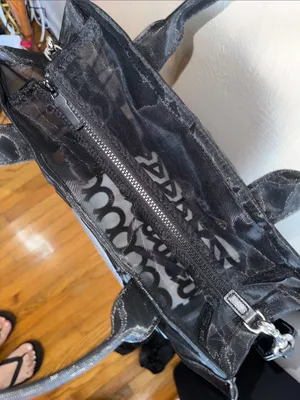 Marc Jacobs The Mesh Medium Tote Bag Blackout + Dust Bag thumbnail 6