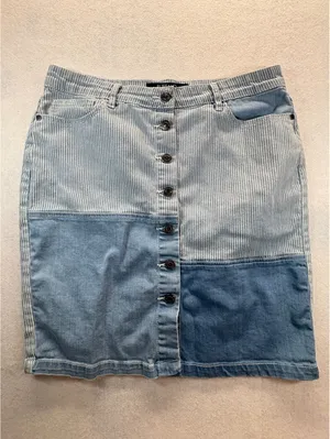 Buffalo David Bitton Catherine Stretch Denim Skirt Striped Button Front 16 Waist thumbnail 3