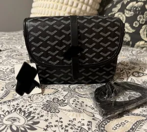 Black chevron crossbody bag thumbnail 1