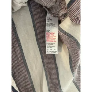 Topshop button up size 8 thumbnail 4