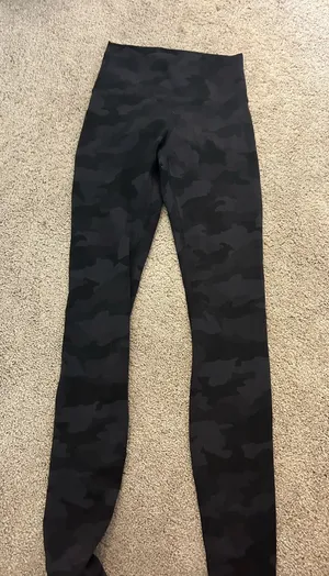 Lululemon camo leggings  thumbnail 1