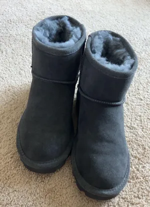 BEARPAW Dark Grey Boots thumbnail 1