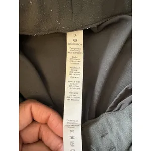 Lululemon Stretch High-Rise Straight Legs Women's Gray Athletic Pants‎ - Size 8 thumbnail 4
