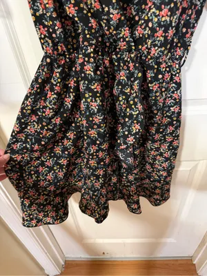 Purple Snow Black Floral Wrap Mini Dress with Puff Sleeves thumbnail 2
