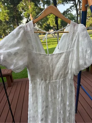 ASTR THE LABEL Sandy White Burnout Polka Dot Puff Sleeve Midi Dress Size S thumbnail 7