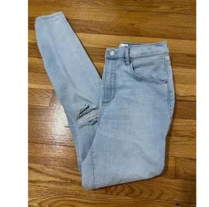 Garage size 9 ultra high rise light blue jeans women’s jean pants thumbnail 6
