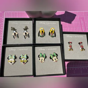 1 pc Disney X BAUBLEBAR Minnie Mouse Pluto Goofy diamond drop earring w/ box 🎁 thumbnail 2