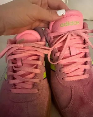 Pink Adidas Women’s Shoes thumbnail 1