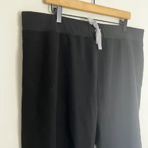 FIGS - Livingston Basic Scrub Pants Black Medical Nurse Doctor thumbnail 3