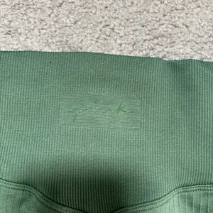 Victoria's Secret PINK Green Seamless Ribbed Leggings thumbnail 4