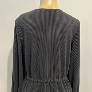 Zara Pleated Dress Sz M Black Long Sleeves V-neck Mini thumbnail 5