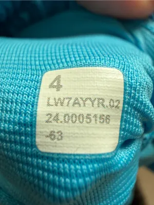 Lululemon Hotty Hot High-Rise Lined Short 2.5" in Ocean Wave Blue thumbnail 9