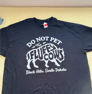 Gildan Do Not Pet the Fluffy Cows Graphic Tee – NWT thumbnail 4