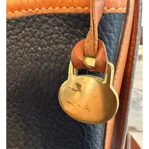 Dooney &‎ Bourke All Weather Leather Crossbody Bag Black Vintage Made USA thumbnail 6