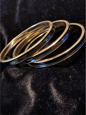 Vintage Minimalist Black Enamel Bangle Set • 3 Gold Tone Stacking Bracelets thumbnail 2