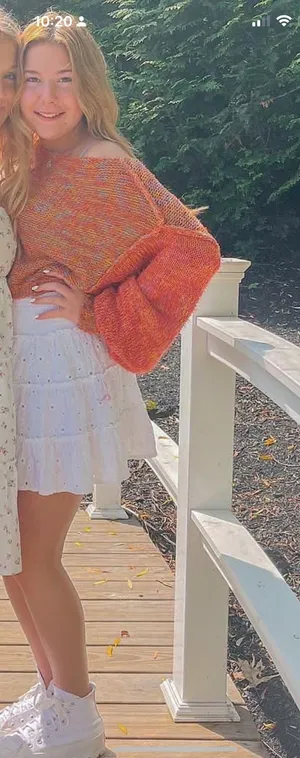 Urban Outfitters Sweater Cropped thumbnail 1